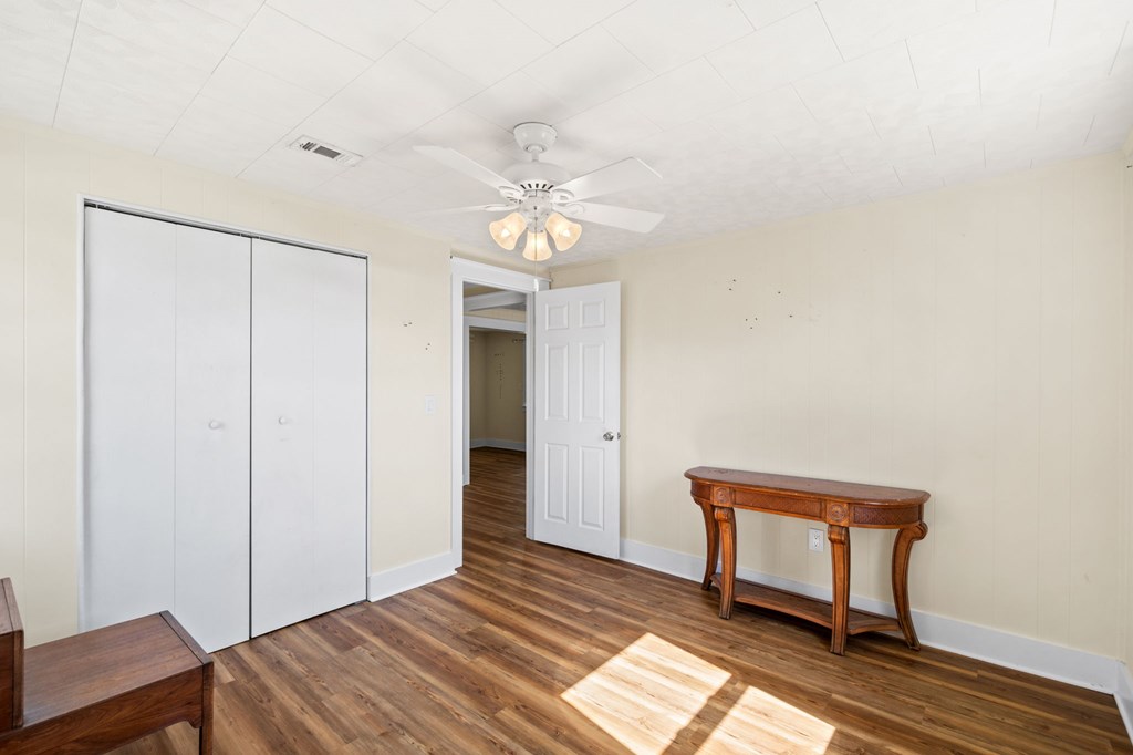 525 8th St, Port St. Joe 32456