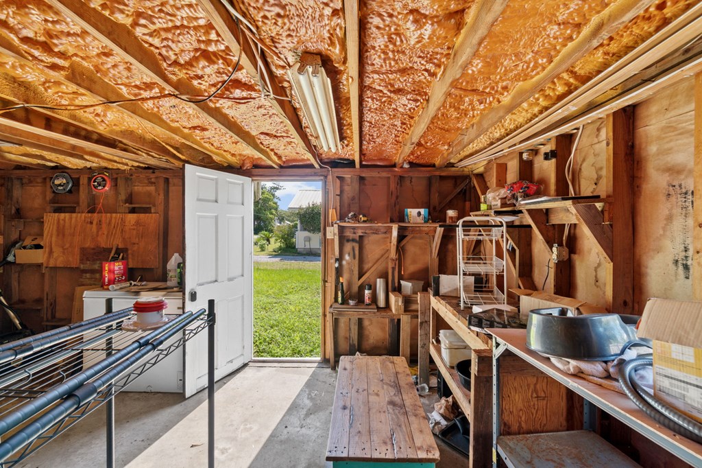 525 8th St, Port St. Joe 32456