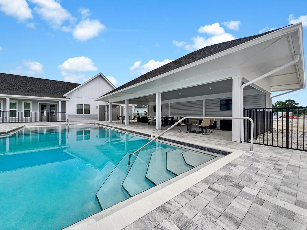 284 Arazzo Way # 2, Port St. Joe 32456 Unit: 2