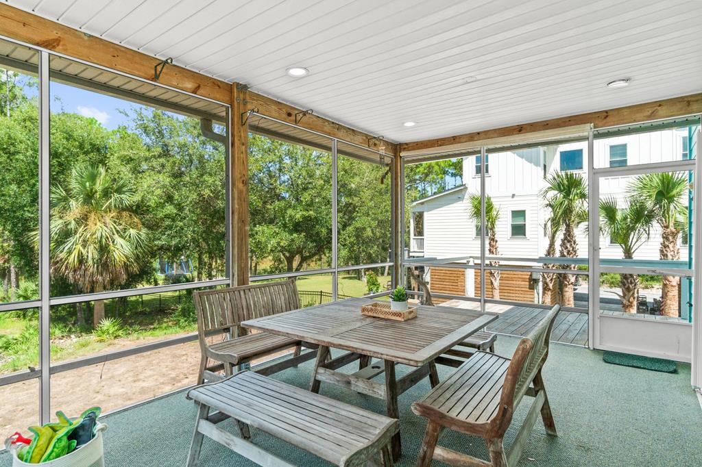 7707 Cr 30, Port St. Joe 32456