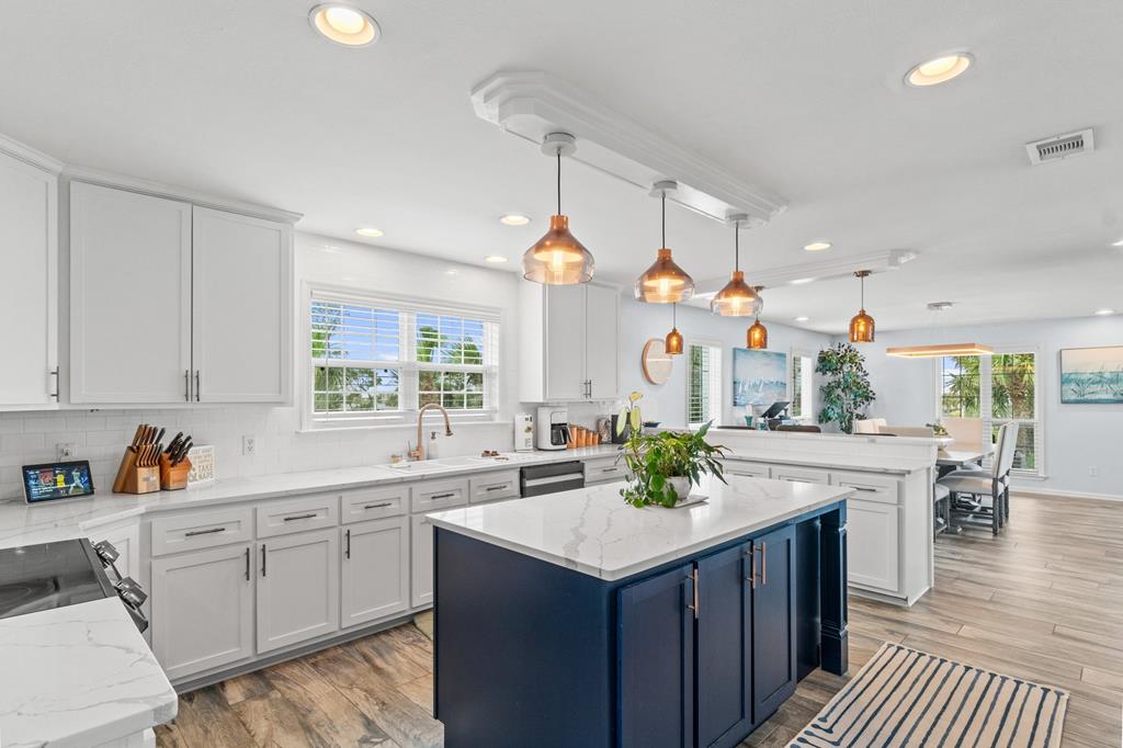 7707 Cr 30, Port St. Joe 32456