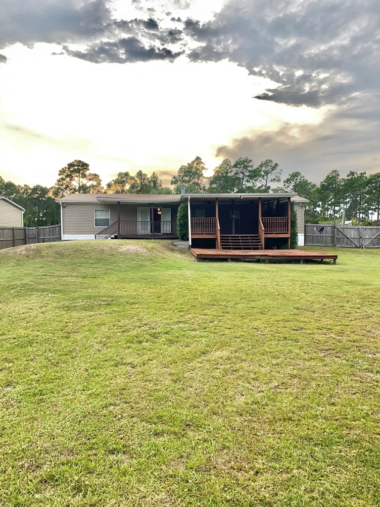 182 Palm Breeze Way, Port St. Joe 32456