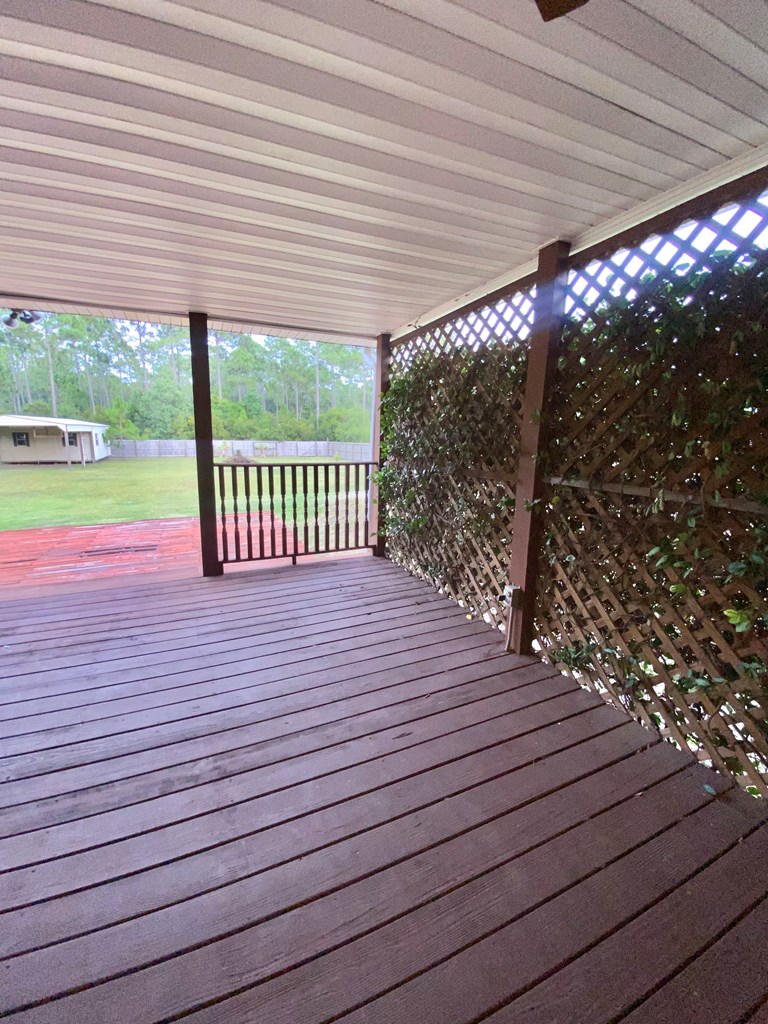 182 Palm Breeze Way, Port St. Joe 32456