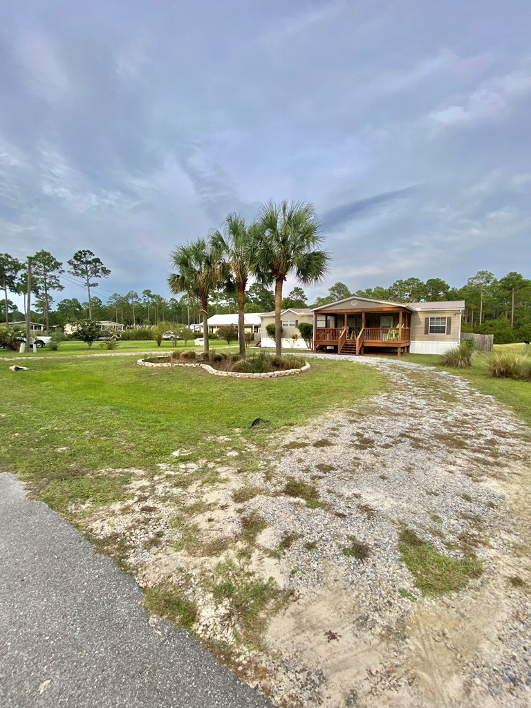 182 Palm Breeze Way, Port St. Joe 32456