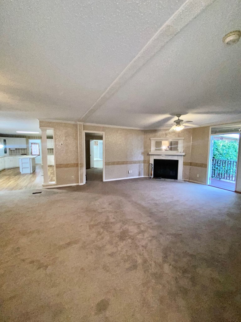 182 Palm Breeze Way, Port St. Joe 32456