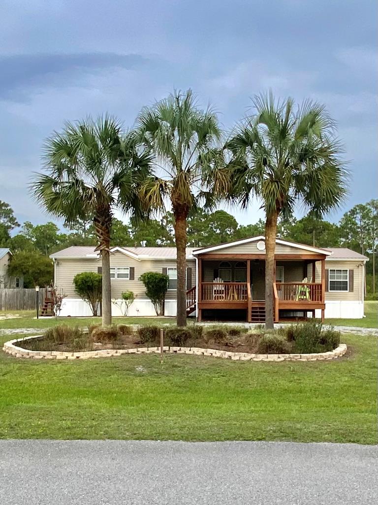 182 Palm Breeze Way, Port St. Joe 32456