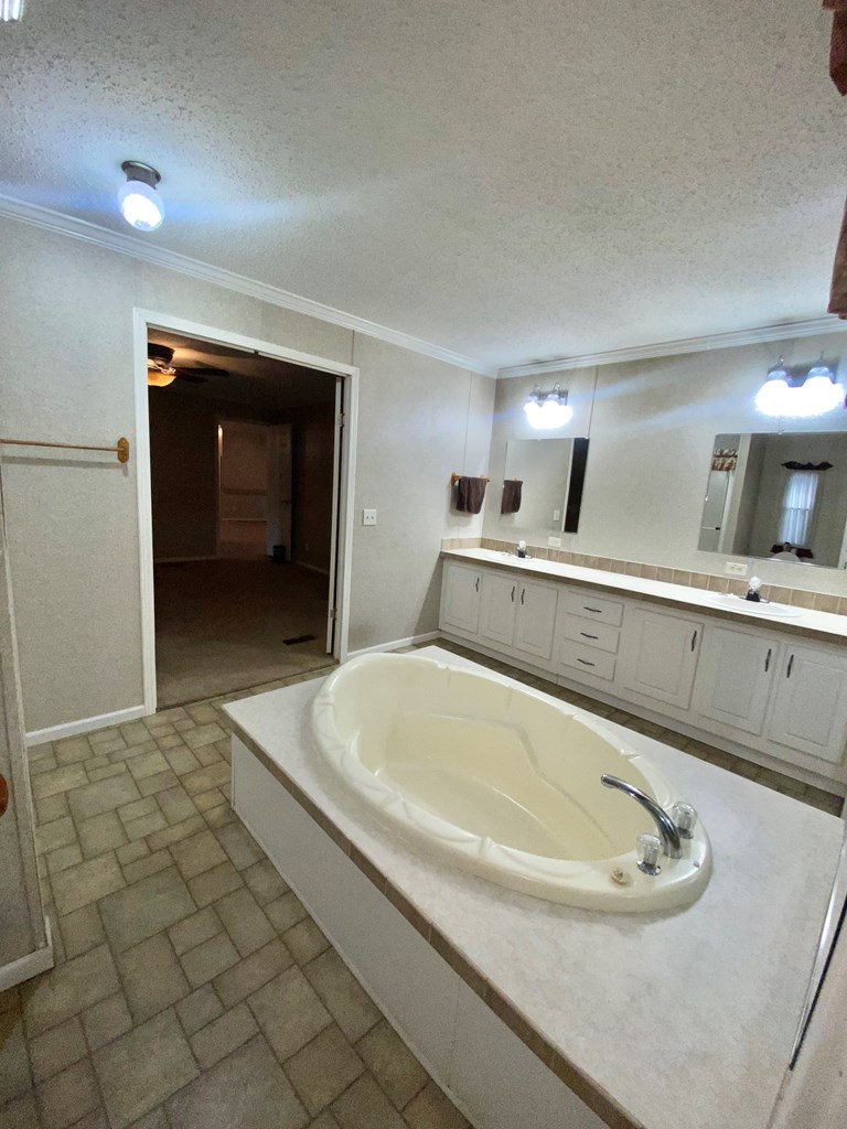 182 Palm Breeze Way, Port St. Joe 32456