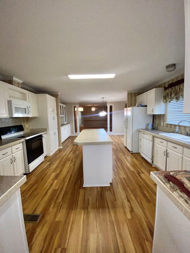 182 Palm Breeze Way, Port St. Joe 32456