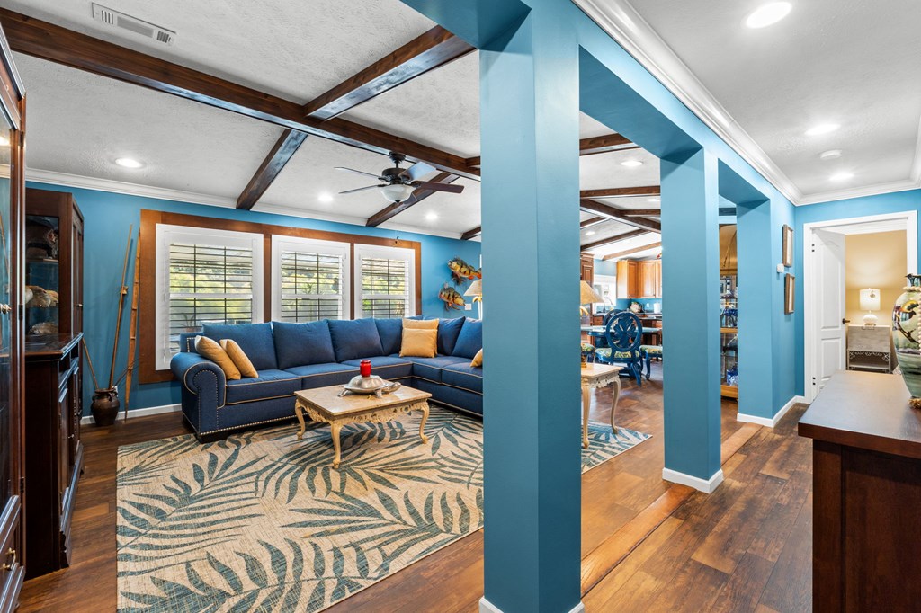 1161 E River Rd, 32465