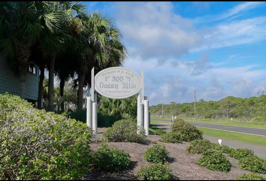 1804 E Gulf Beach Dr # K11, St. George Island 32328 Unit: K11