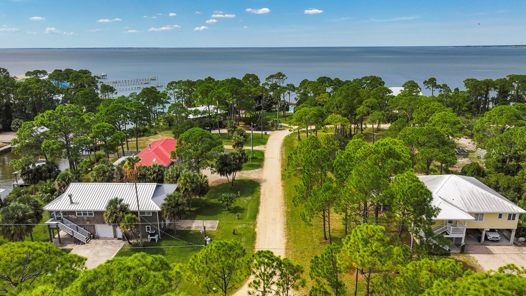 1028 Porter St, St. George Island 32328