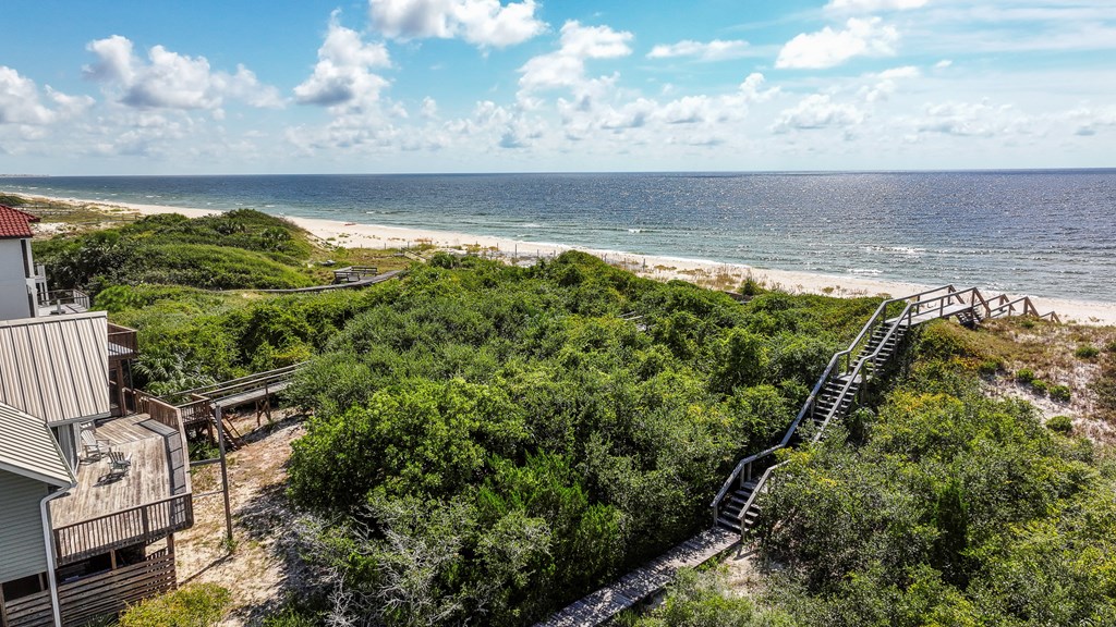 1416 Dogwood Dr, St. George Island 32328