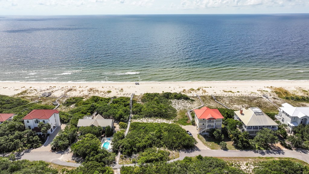 1416 Dogwood Dr, St. George Island 32328