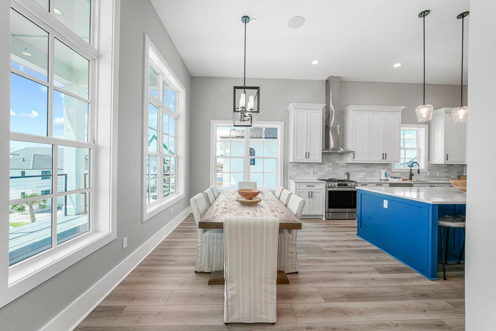 221 Dunes Dr, 32456