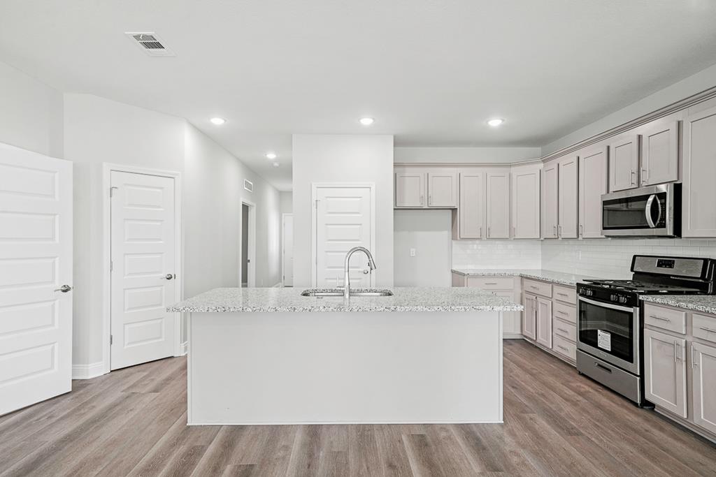 116 Canvas Ln, Port St. Joe 32456
