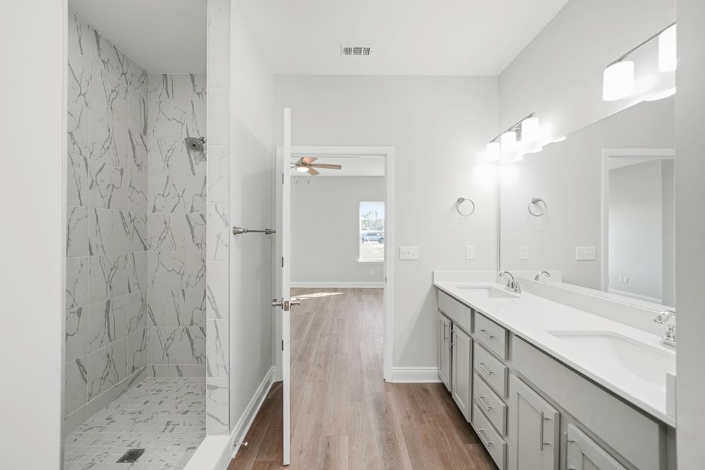116 Canvas Ln, Port St. Joe 32456