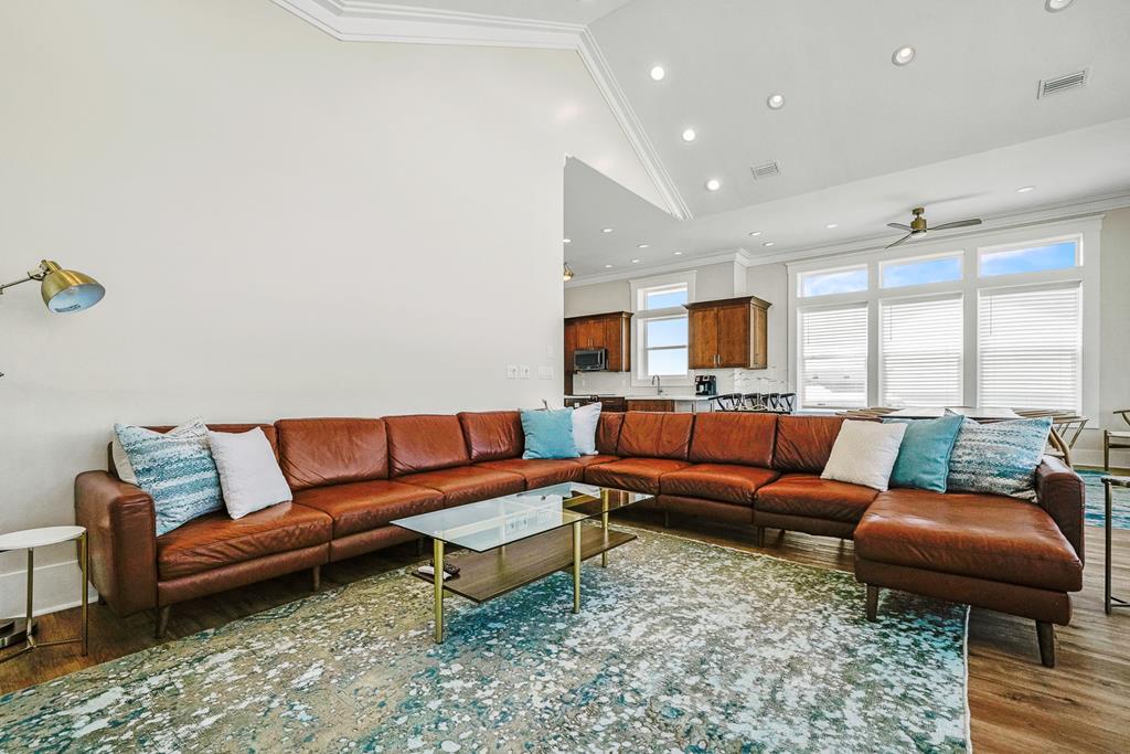 149 Sapodilla Ln, 32456