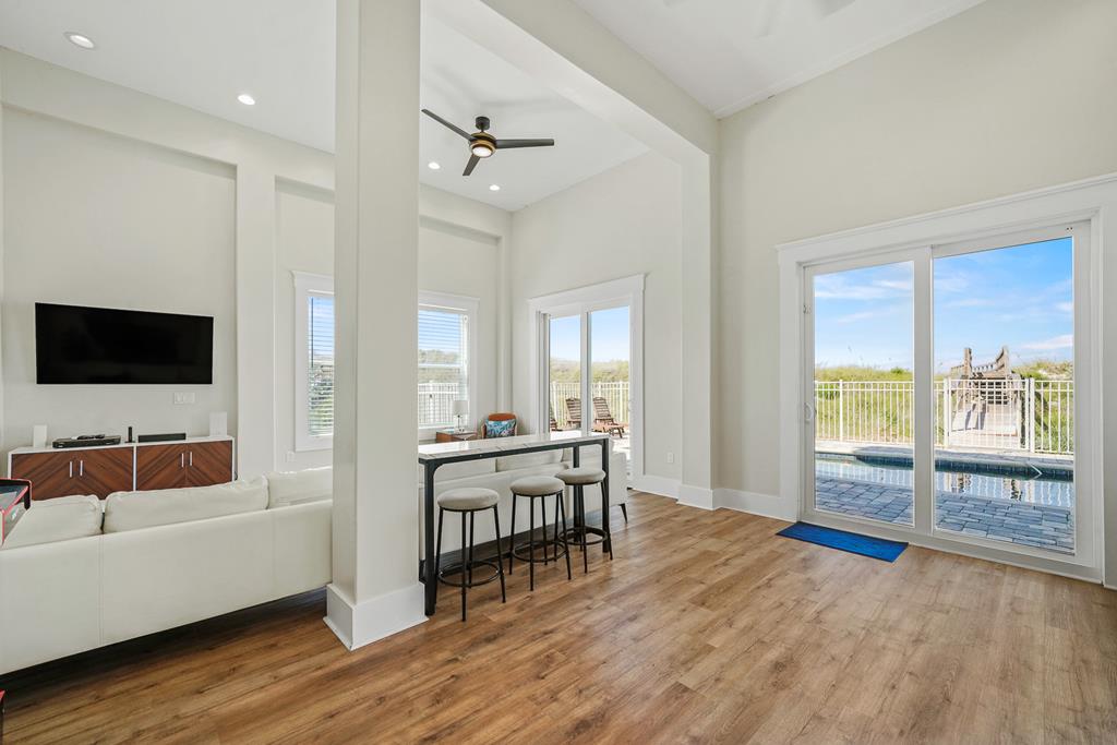 149 Sapodilla Ln, 32456
