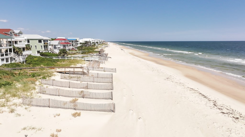 2240 Sailfish Dr, St. George Island 32328