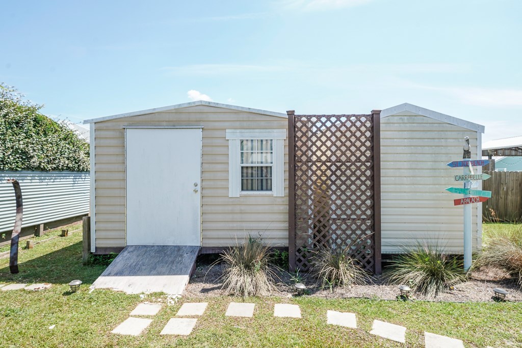262 Cortez St, Port St. Joe 32456