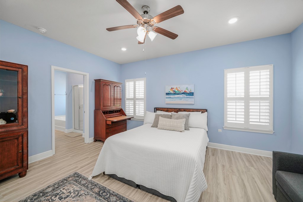 715 Backwater Rd, Port St. Joe 32456