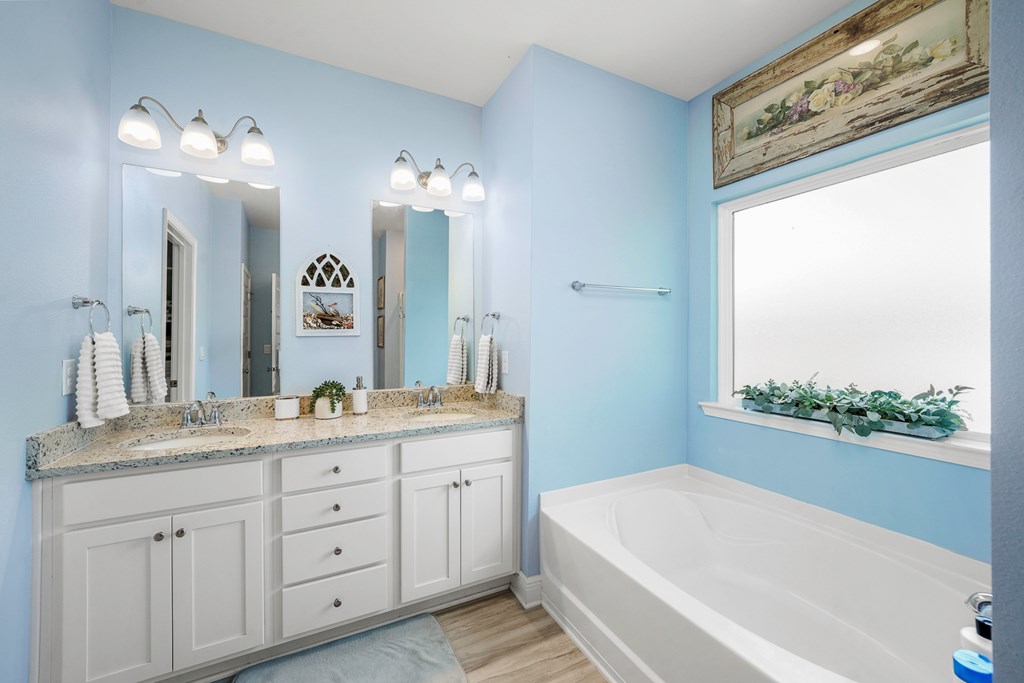 715 Backwater Rd, Port St. Joe 32456