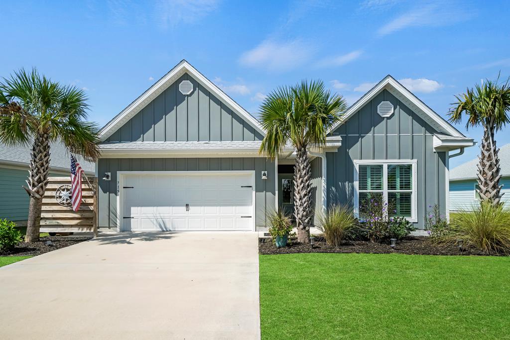 715 Backwater Rd, Port St. Joe 32456