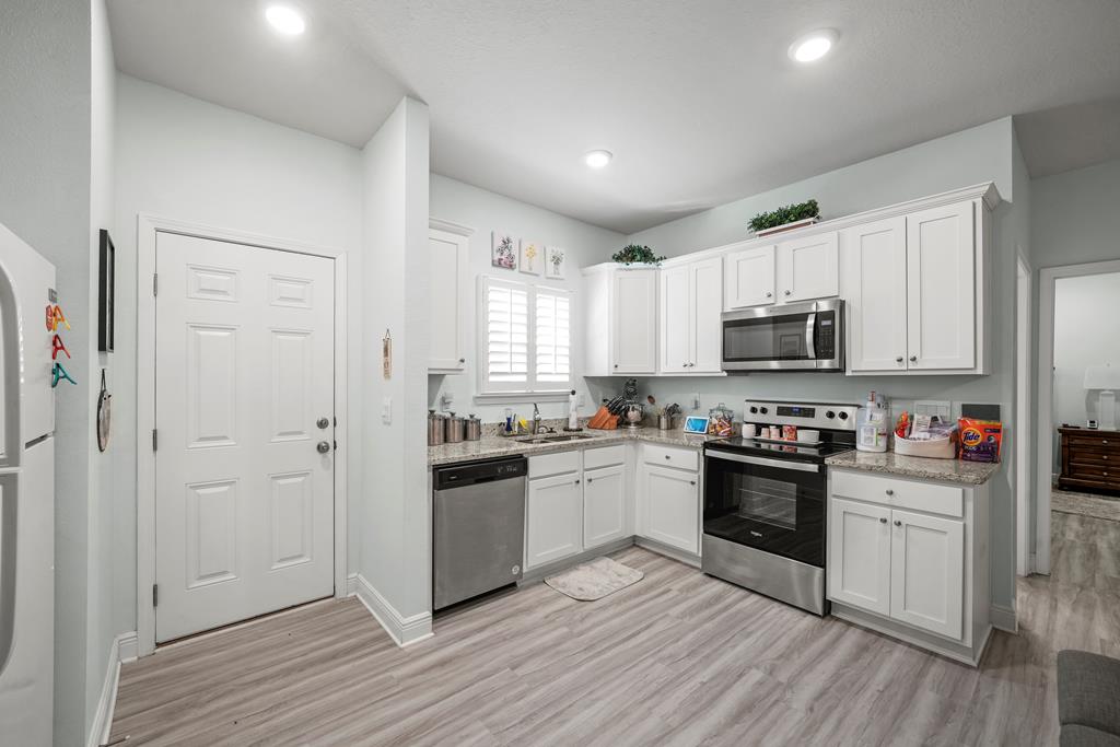 715 Backwater Rd, Port St. Joe 32456