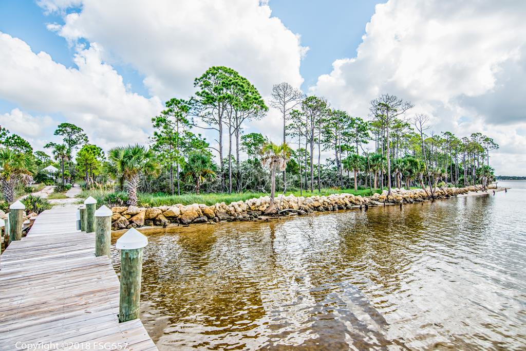 715 Backwater Rd, Port St. Joe 32456