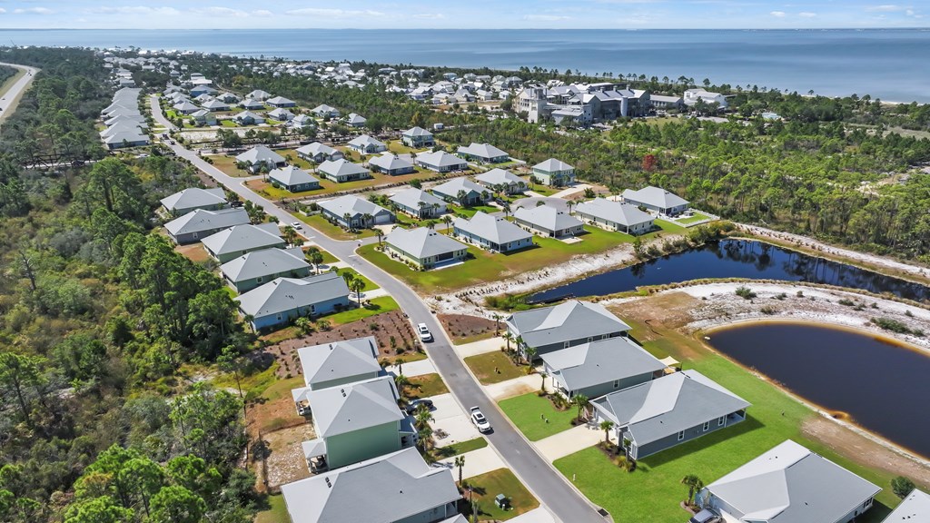 715 Backwater Rd, Port St. Joe 32456