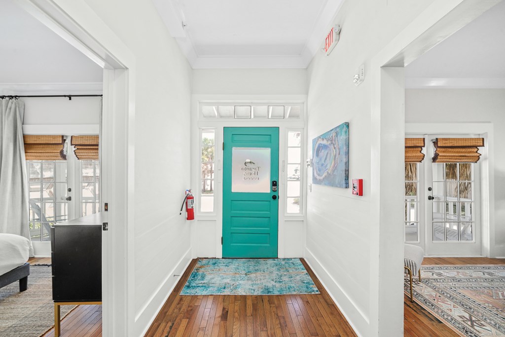 20 4th St, 32320