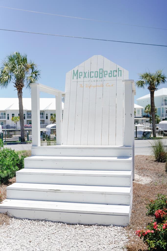 132 Pine St, Port St. Joe 32456