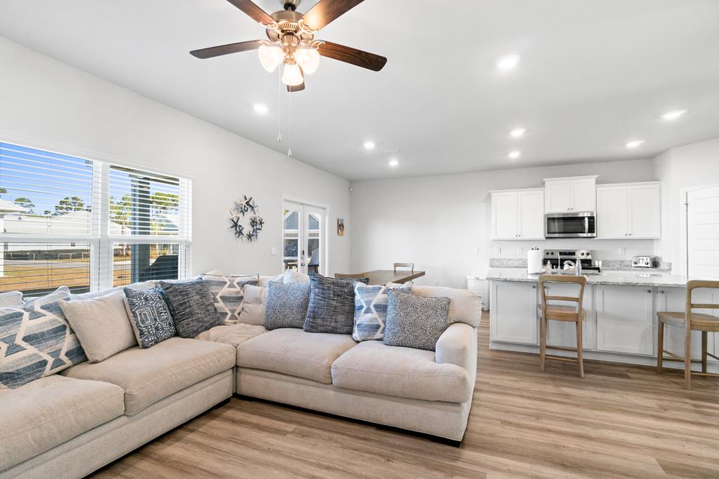 458 Vermilion Cir, Port St. Joe 32456