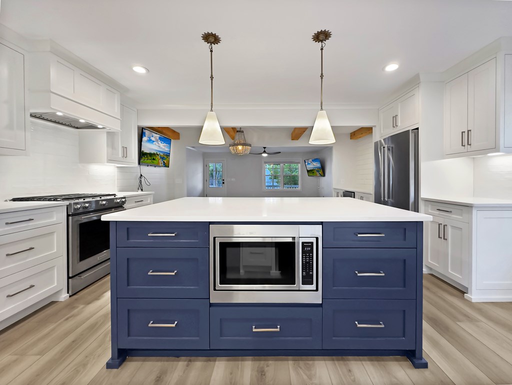 206 10th St, Port St. Joe 32456