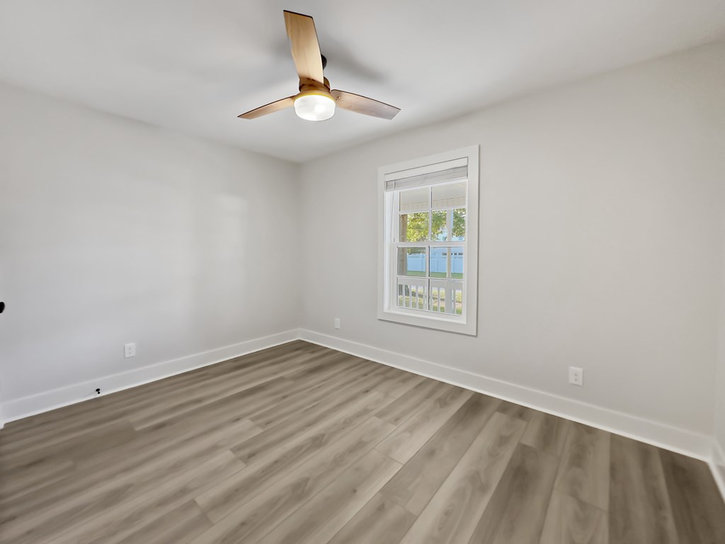 206 10th St, Port St. Joe 32456