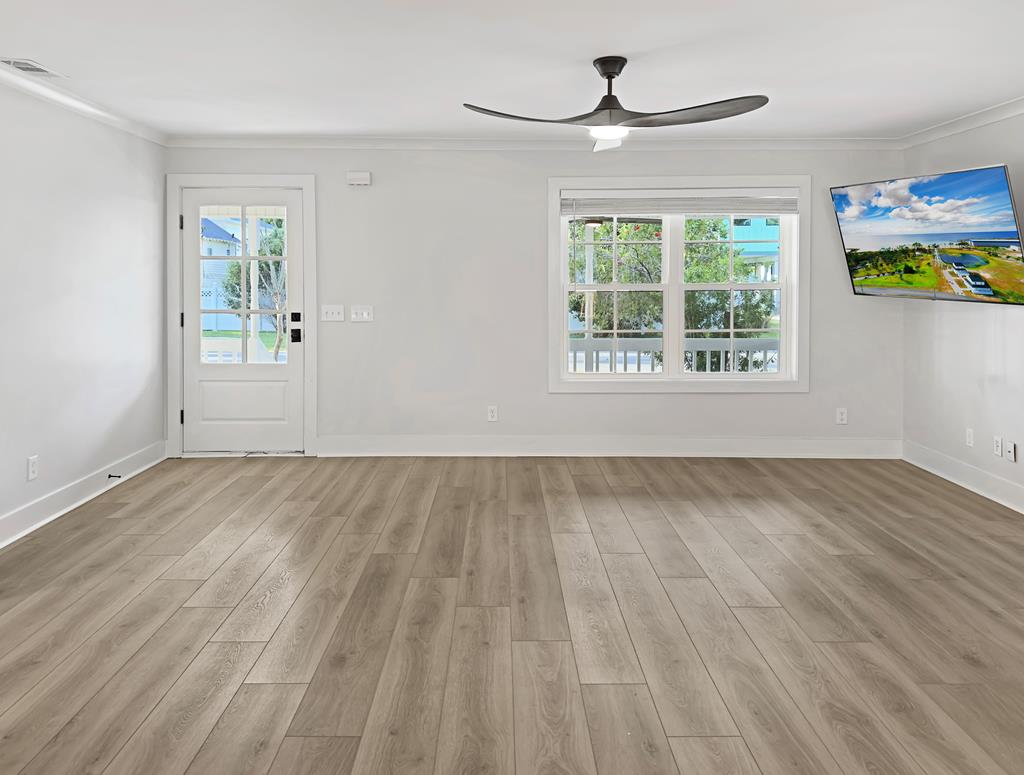206 10th St, Port St. Joe 32456