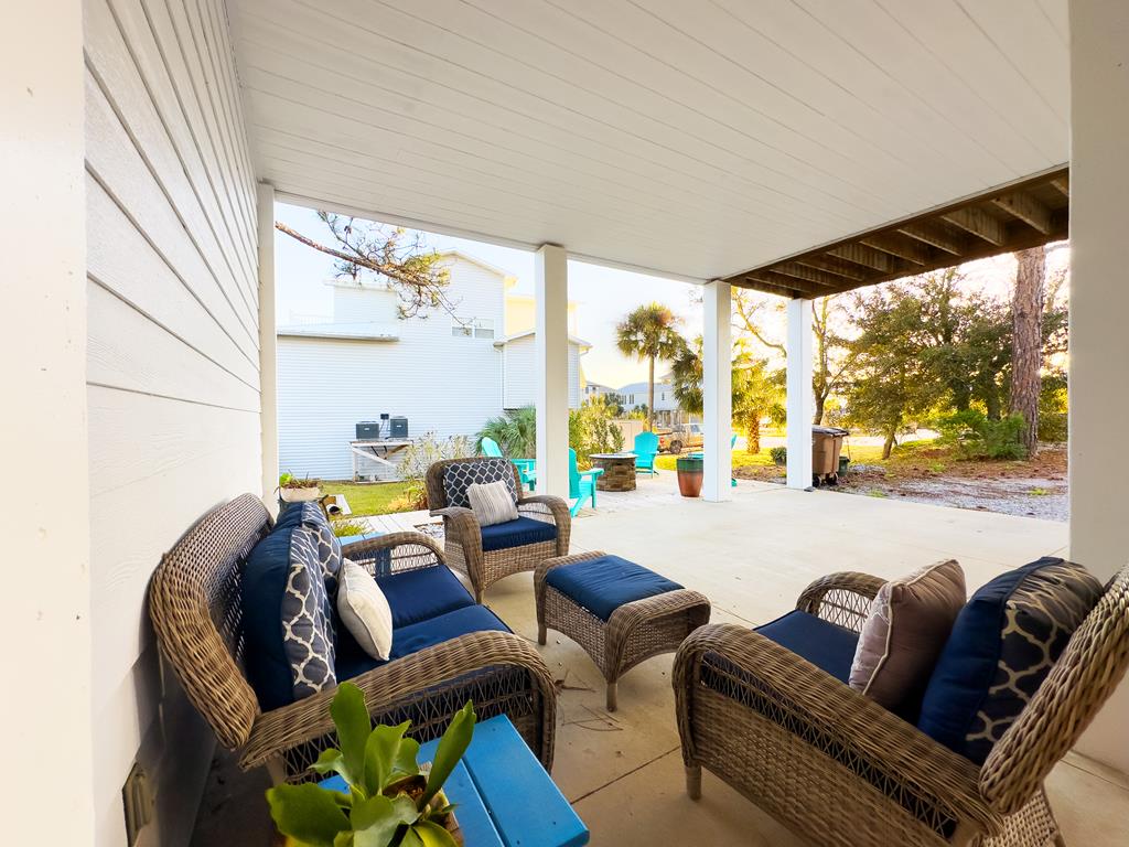 240 Pebble Beach Ave, Port St. Joe 32456