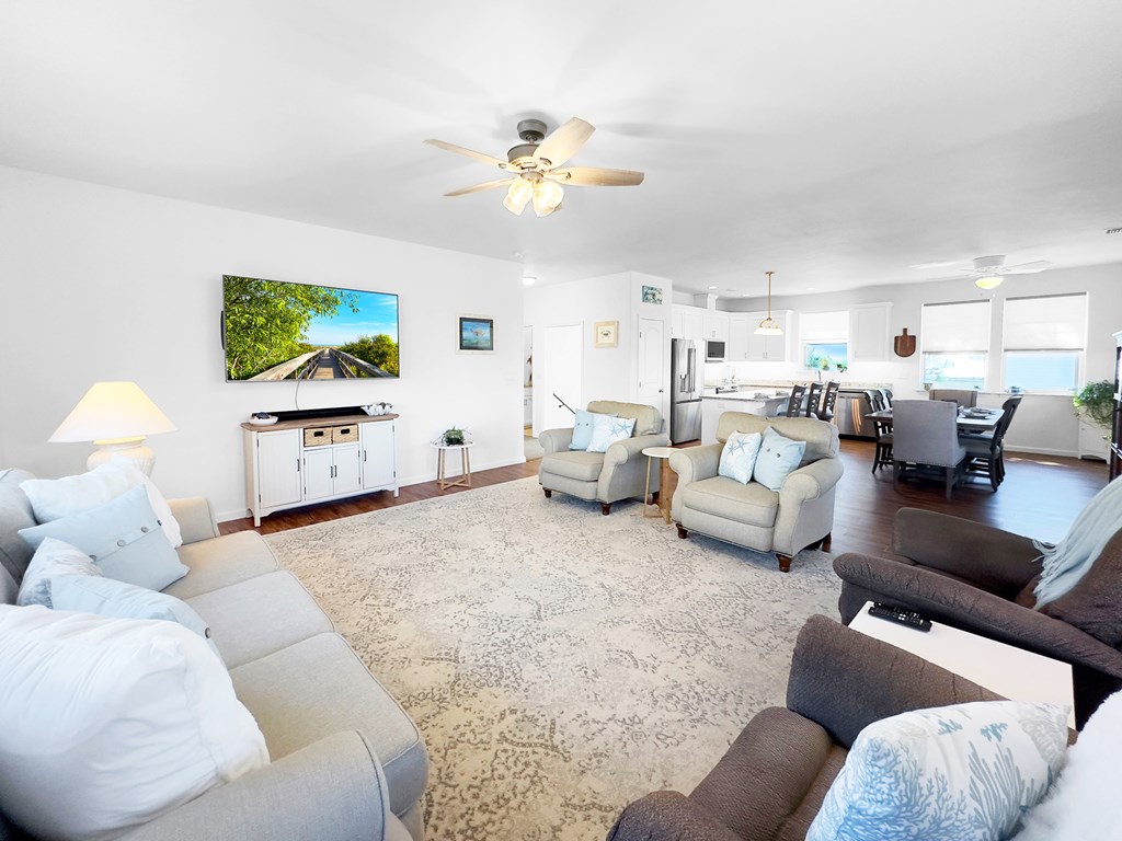 240 Pebble Beach Ave, Port St. Joe 32456