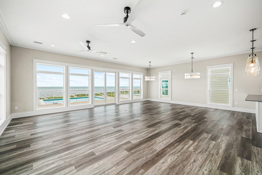 295 Watermark Way, Port St. Joe 32456