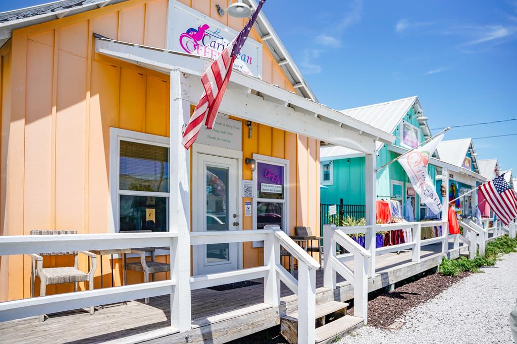 1001 Hwy 98, 32456