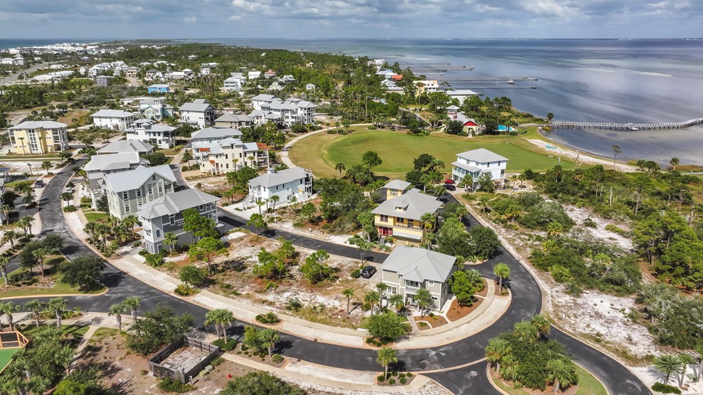 84 Pinnacle Dr, Port St. Joe 32456