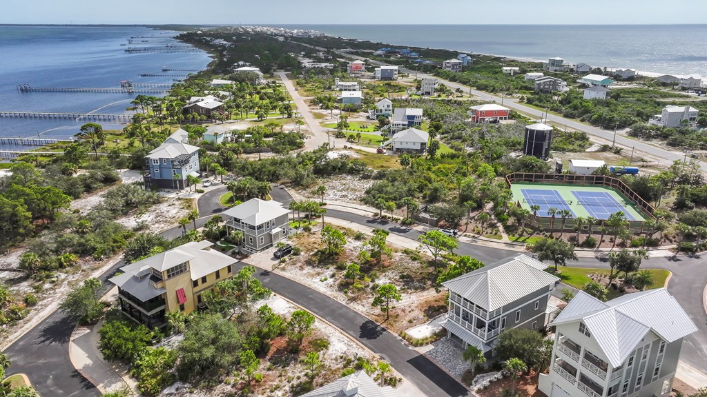 84 Pinnacle Dr, Port St. Joe 32456