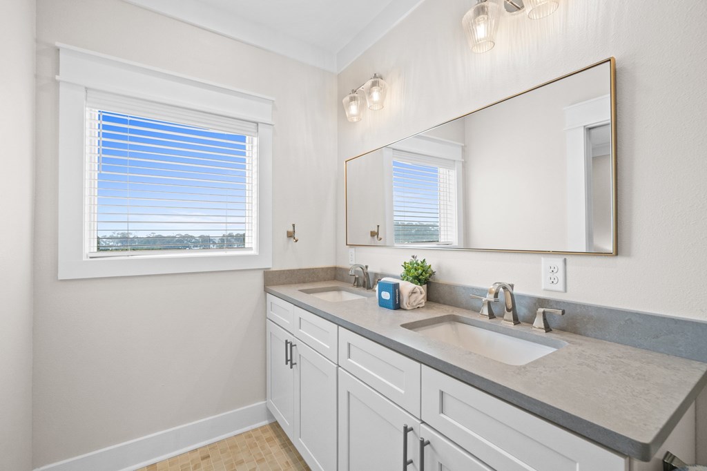 1570 E Gulf Beach Dr, St. George Island 32328