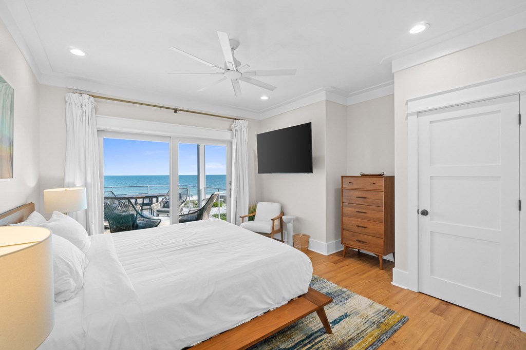 1570 E Gulf Beach Dr, St. George Island 32328