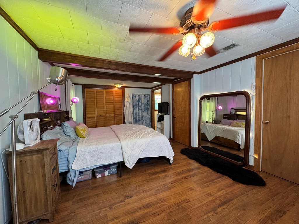 6641 Cedar St, Wewahitchka 32465