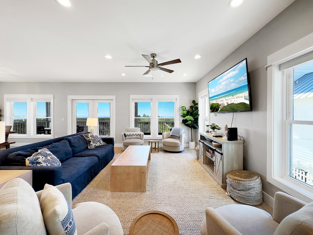 108 W Sand Dollar Way, 32456