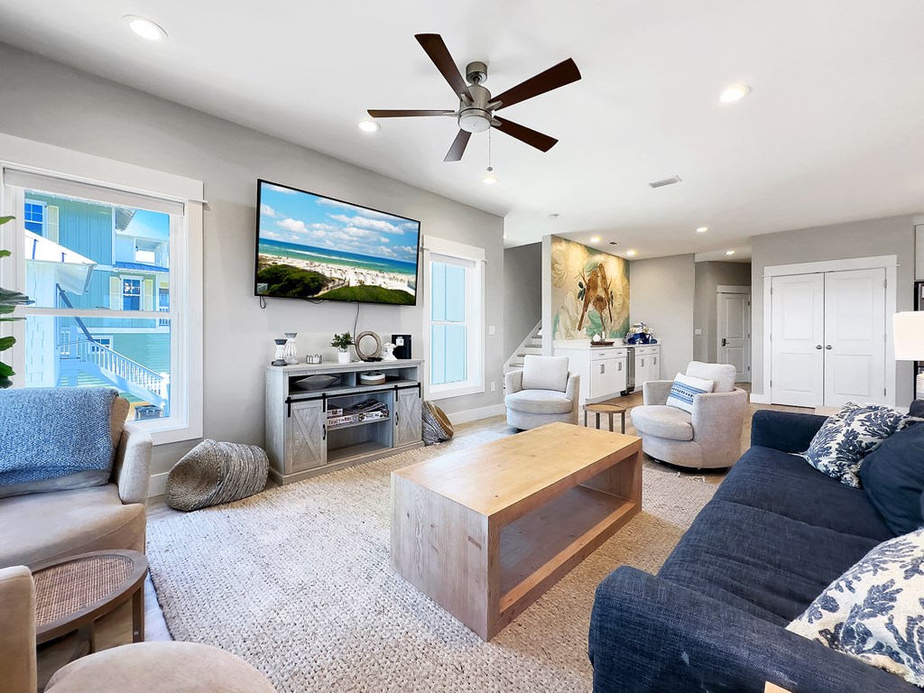 108 W Sand Dollar Way, 32456