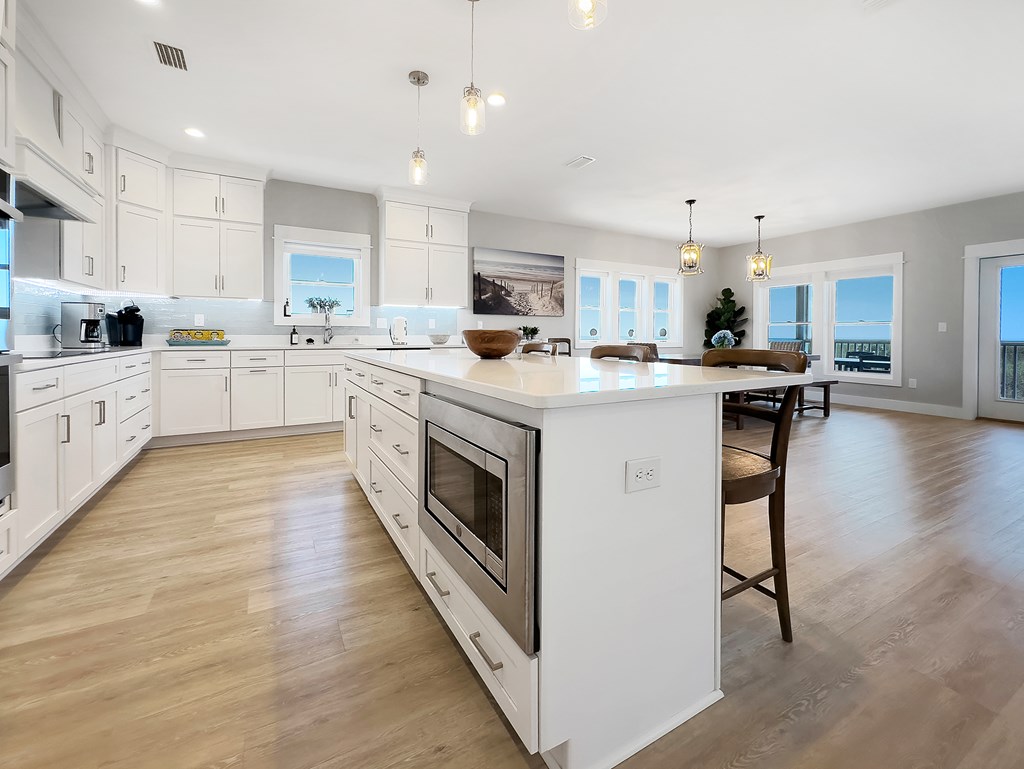 108 W Sand Dollar Way, 32456