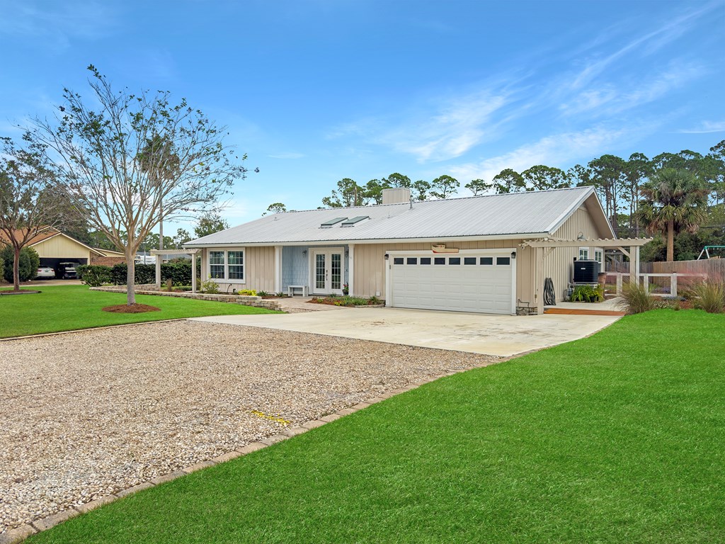 103 Mimosa Ave, Port St. Joe 32456