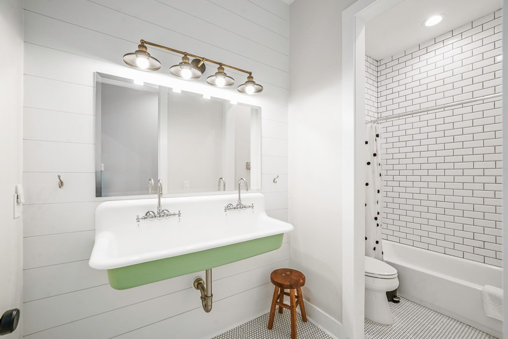 225 Sugar Sand E, 32456